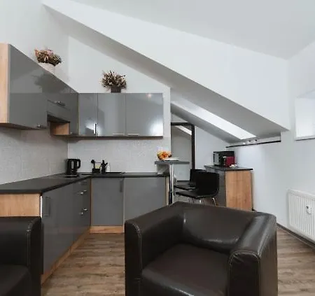 Apartment Old Town Center 3 *